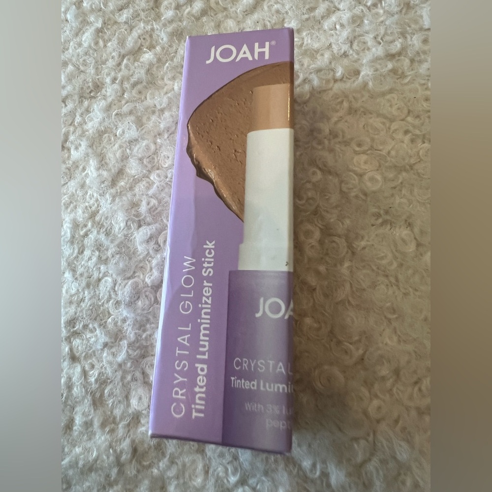 Joah Crystal Glow Tinted Luminizer Stick NEW IN BOX FC050 Fair to light
